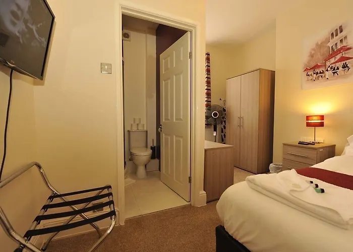 Gail's Guest House